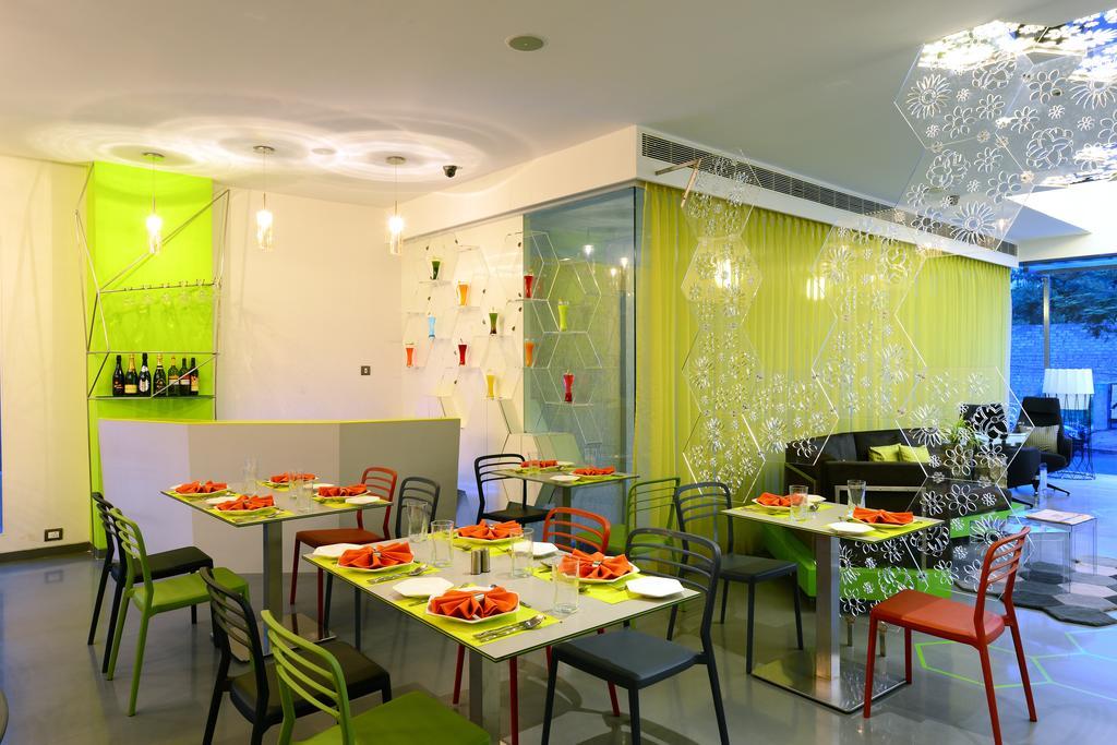 The Lime Boutique Suites Haiderabad Buitenkant foto
