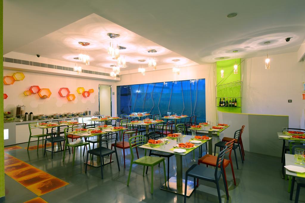The Lime Boutique Suites Haiderabad Buitenkant foto